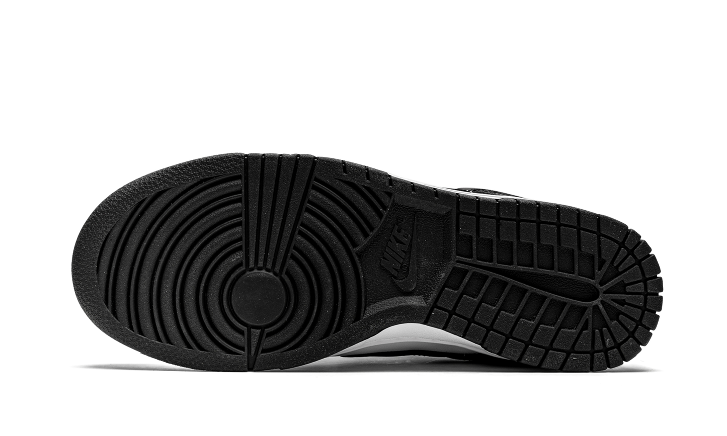 DUNK LOW WMNS "Panda - Black / White"