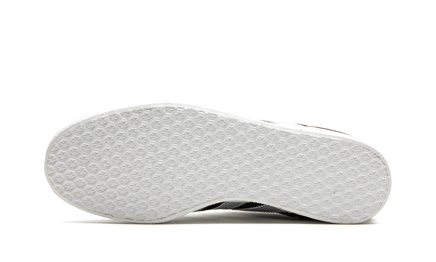 GAZELLE WMNS "Black Silver"