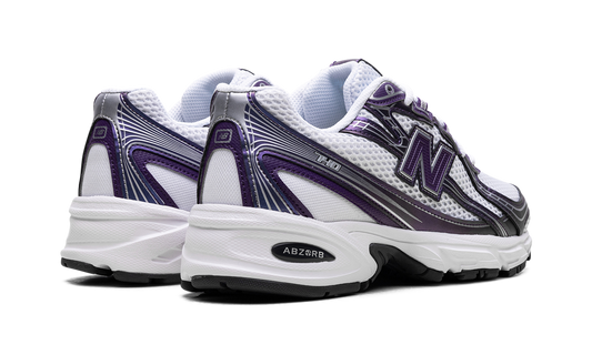 740v2 "Concord Grape"