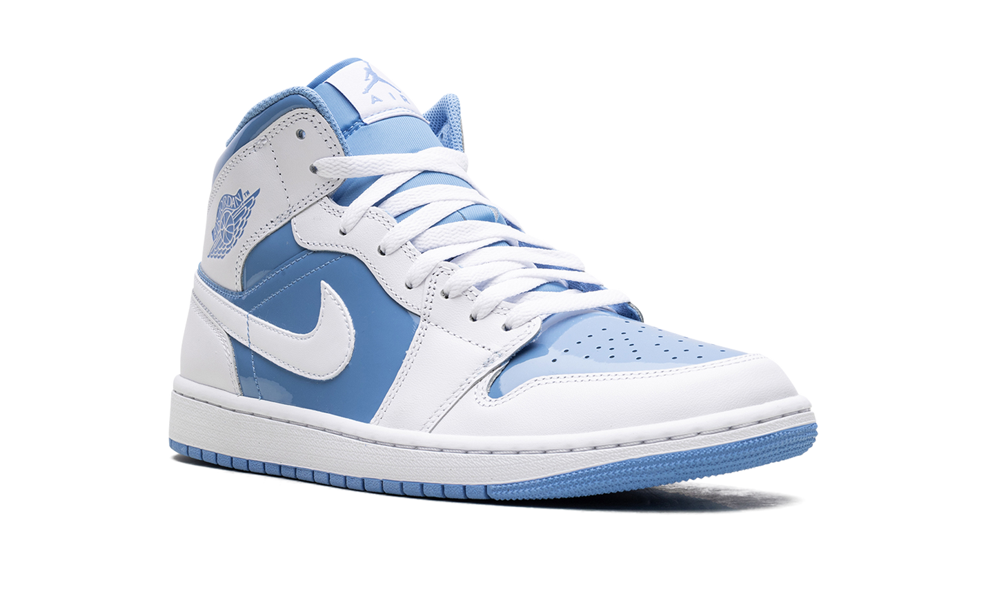 Jordan 1 Mid "Legend Blue"
