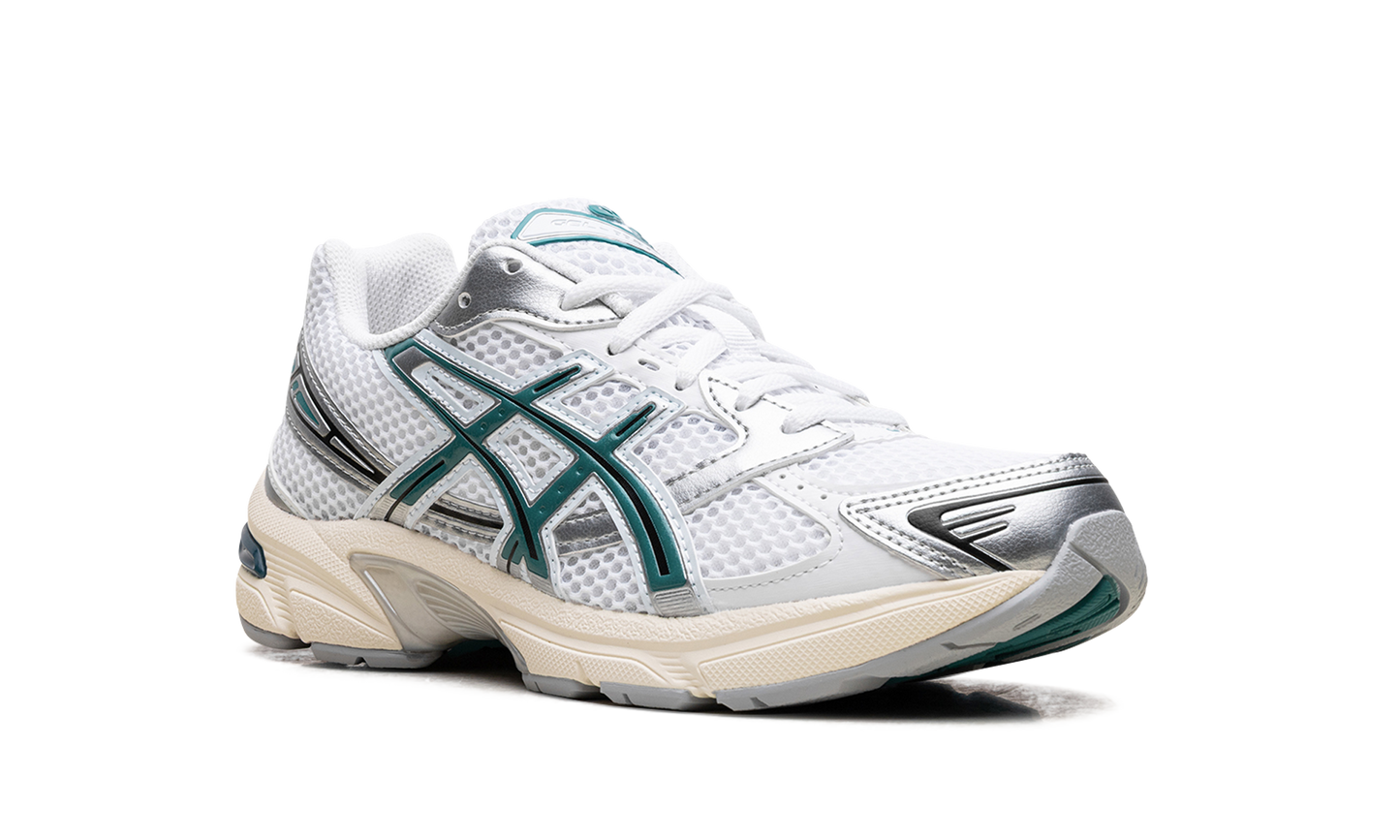 Gel-1130 "White Rainy Lake"