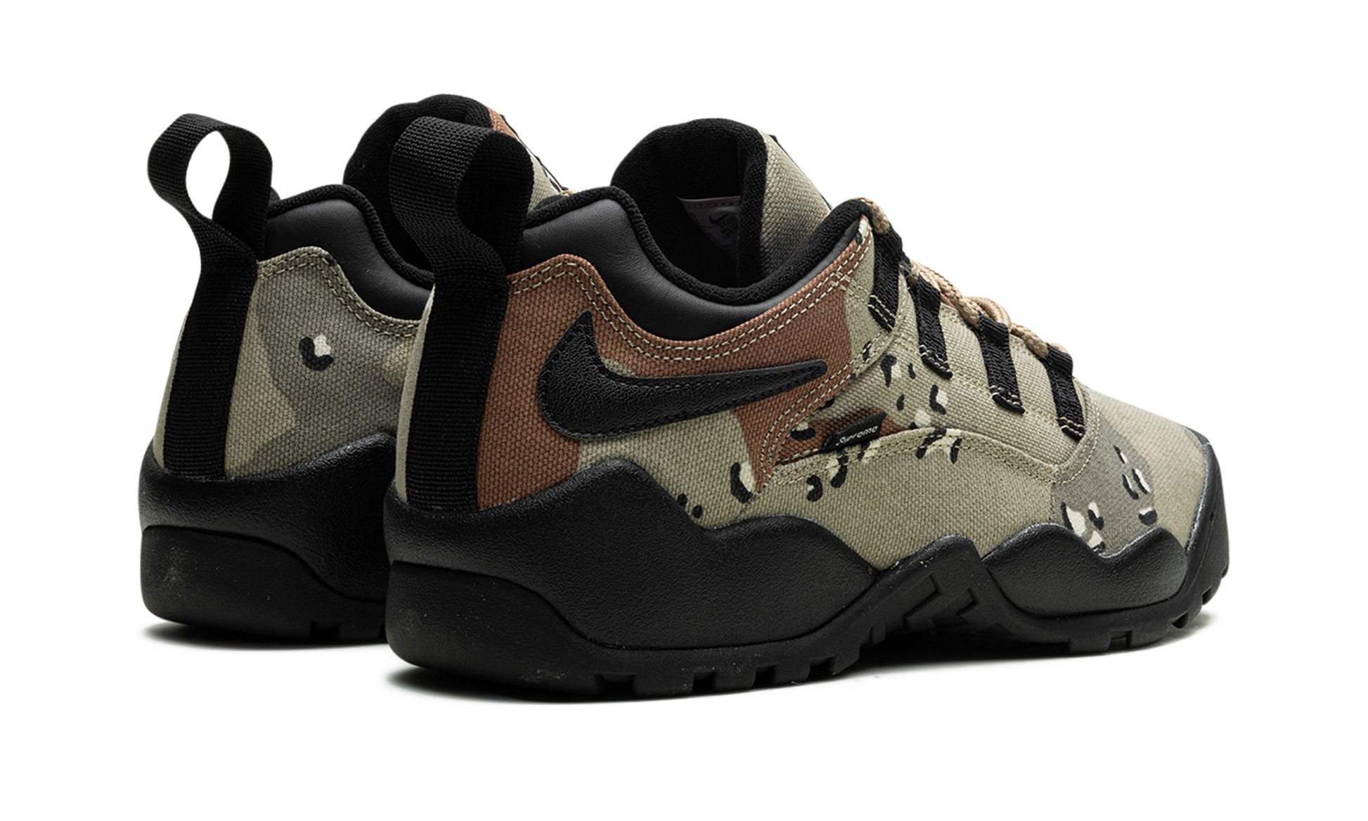 SB Darwin Low "Supreme - Khaki"