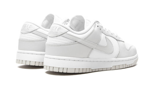 DUNK LOW WMNS "Photon Dust"