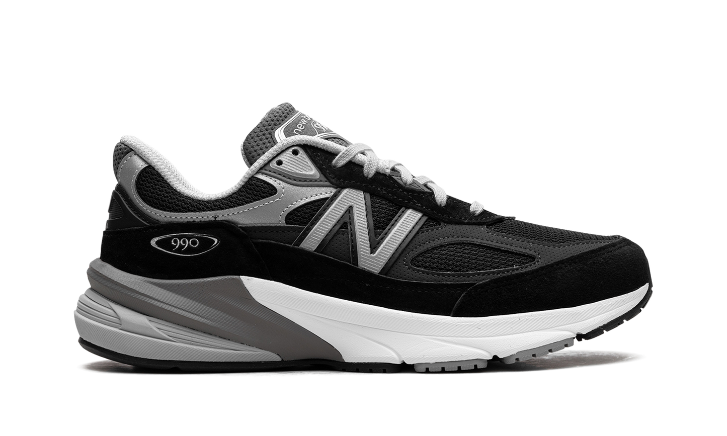 990v6 "Black / Silver"