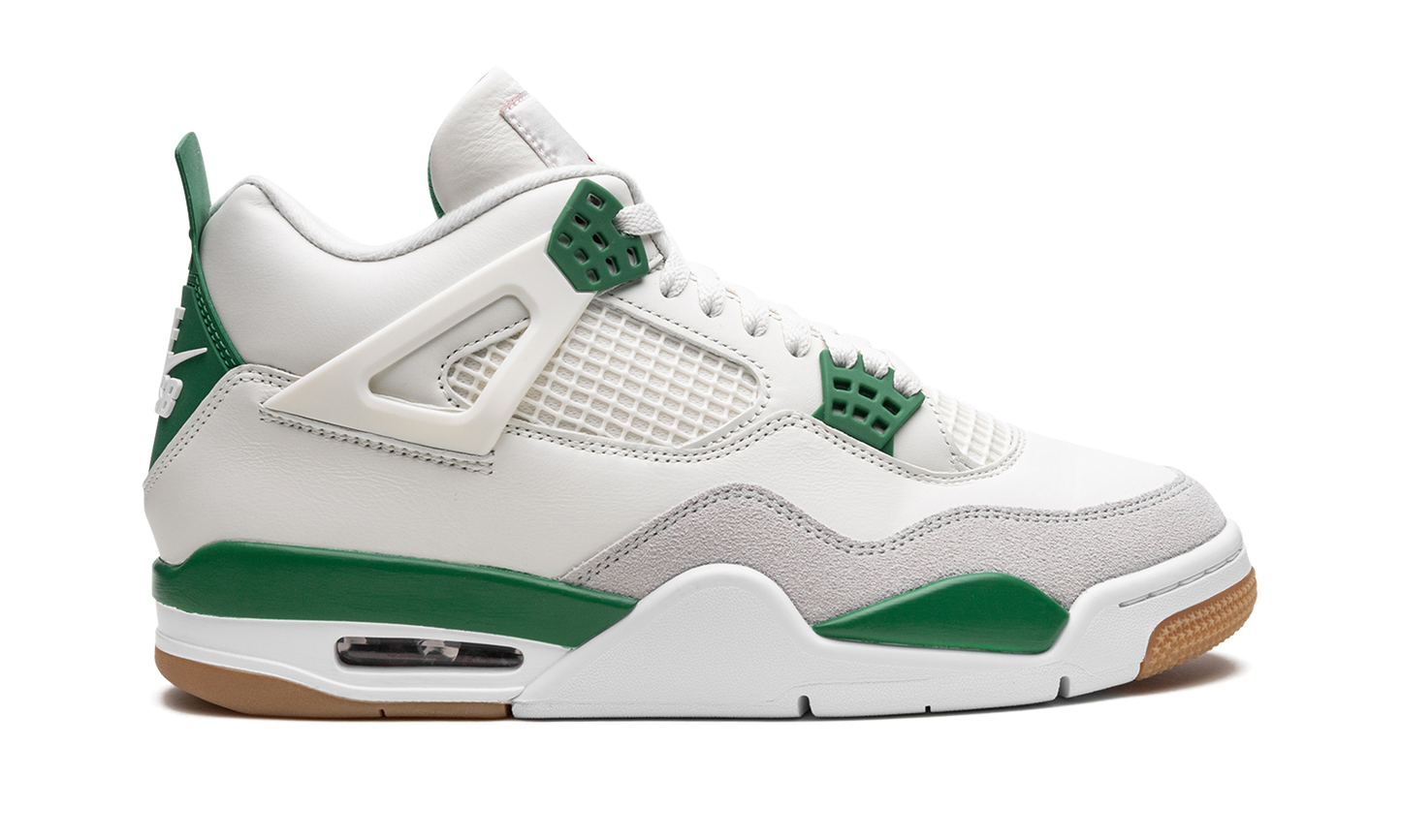 Air Jordan 4 Retro SB "Pine Green"