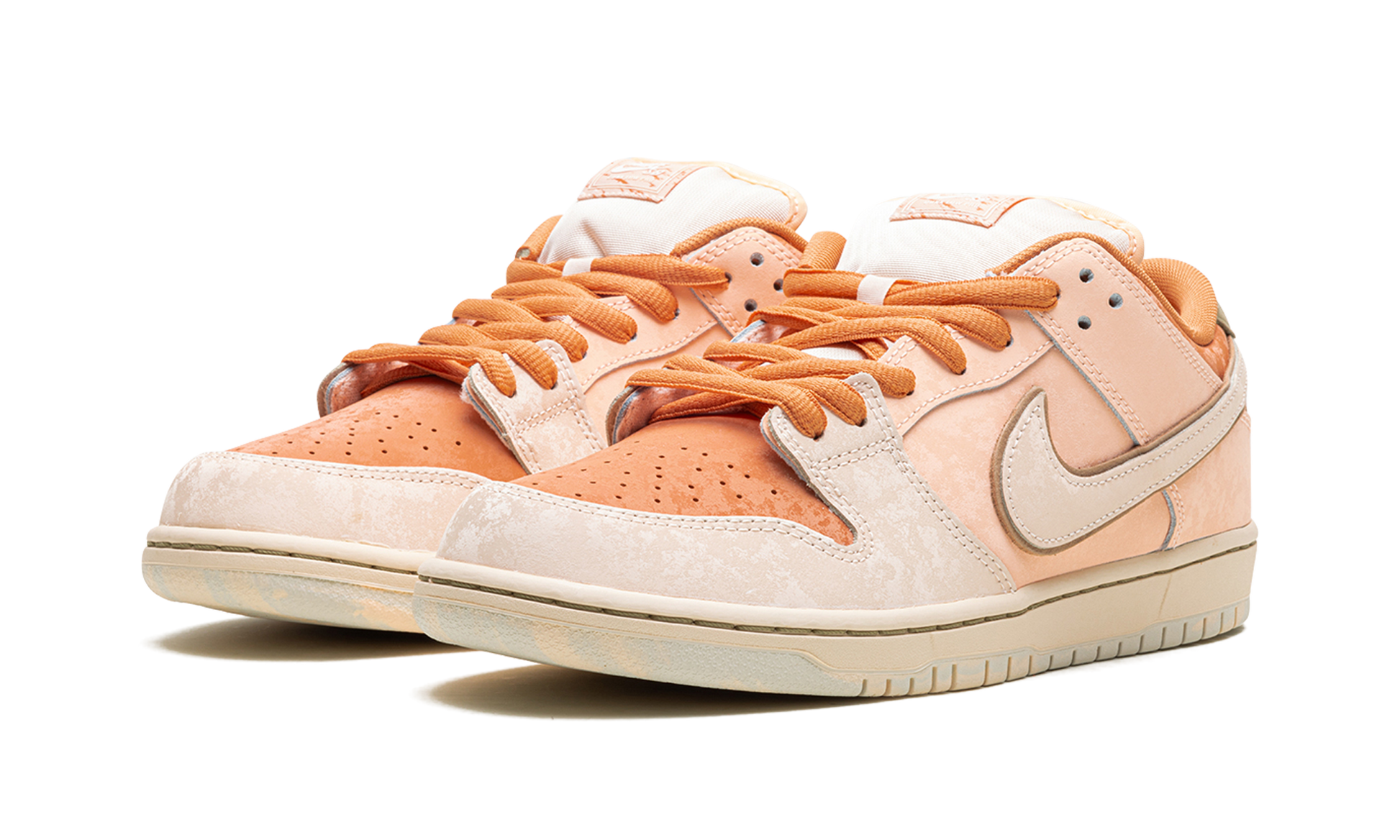 Nike SB Dunk Low Pro PRM "Guava Ice"