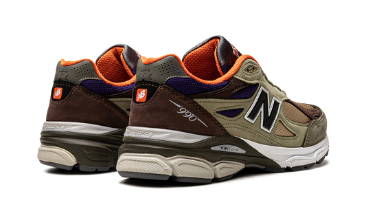 990v3 Made In USA "Teddy Santis - Khaki"