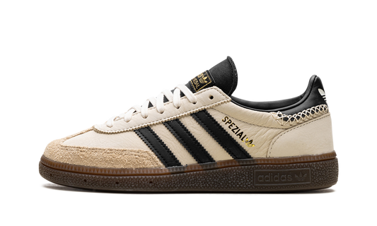 Handball Spezial WMNS "Wonder White Black"