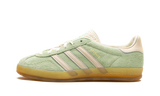 GAZELLE INDOOR WMNS "Semi Green Spark"