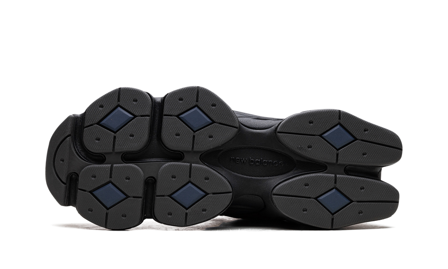 9060 "Plum Brown Ice Wine"