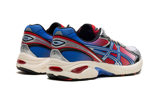 GT-2160 "KITH MARVEL VILLAINS SPIDER-MAN/VENOM PACK - NO CO"