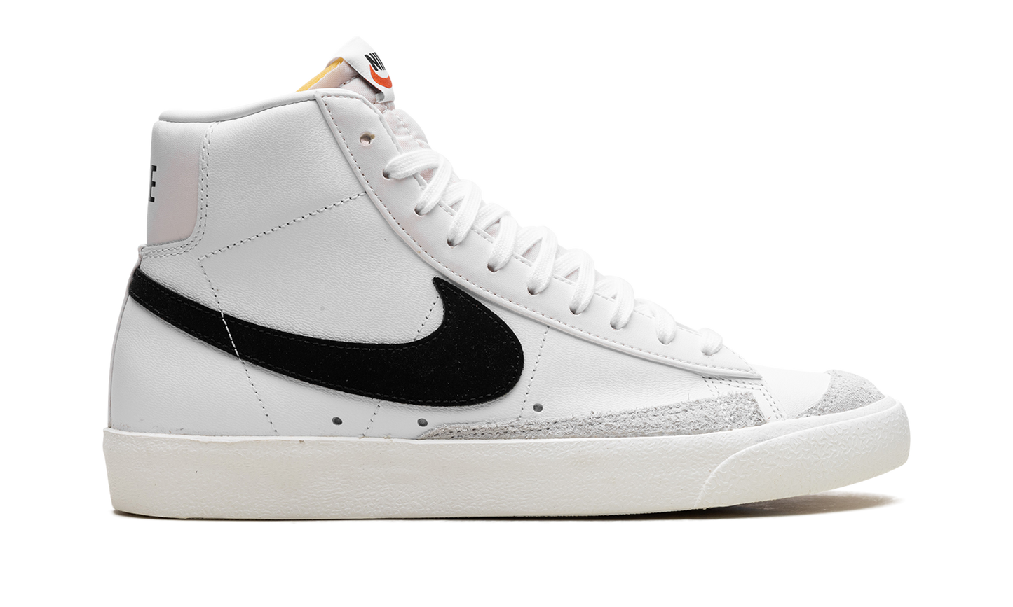 Blazer Mid 77 VNTG "White - Black"