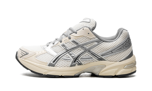 Gel 1130 WMNS "Cream Clay Grey"