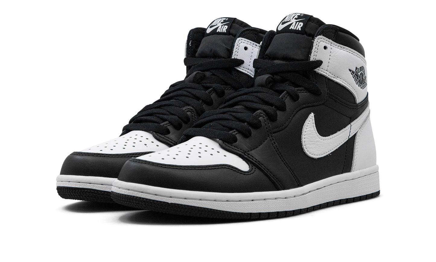 Air Jordan 1 Retro High OG "Reverse Panda"
