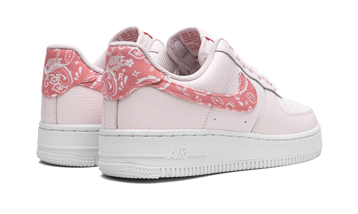 AIR FORCE 1 '07 WMNS "Paisley Pack Pink"