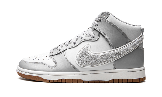 Dunk High "Chenille - Light Smoke"