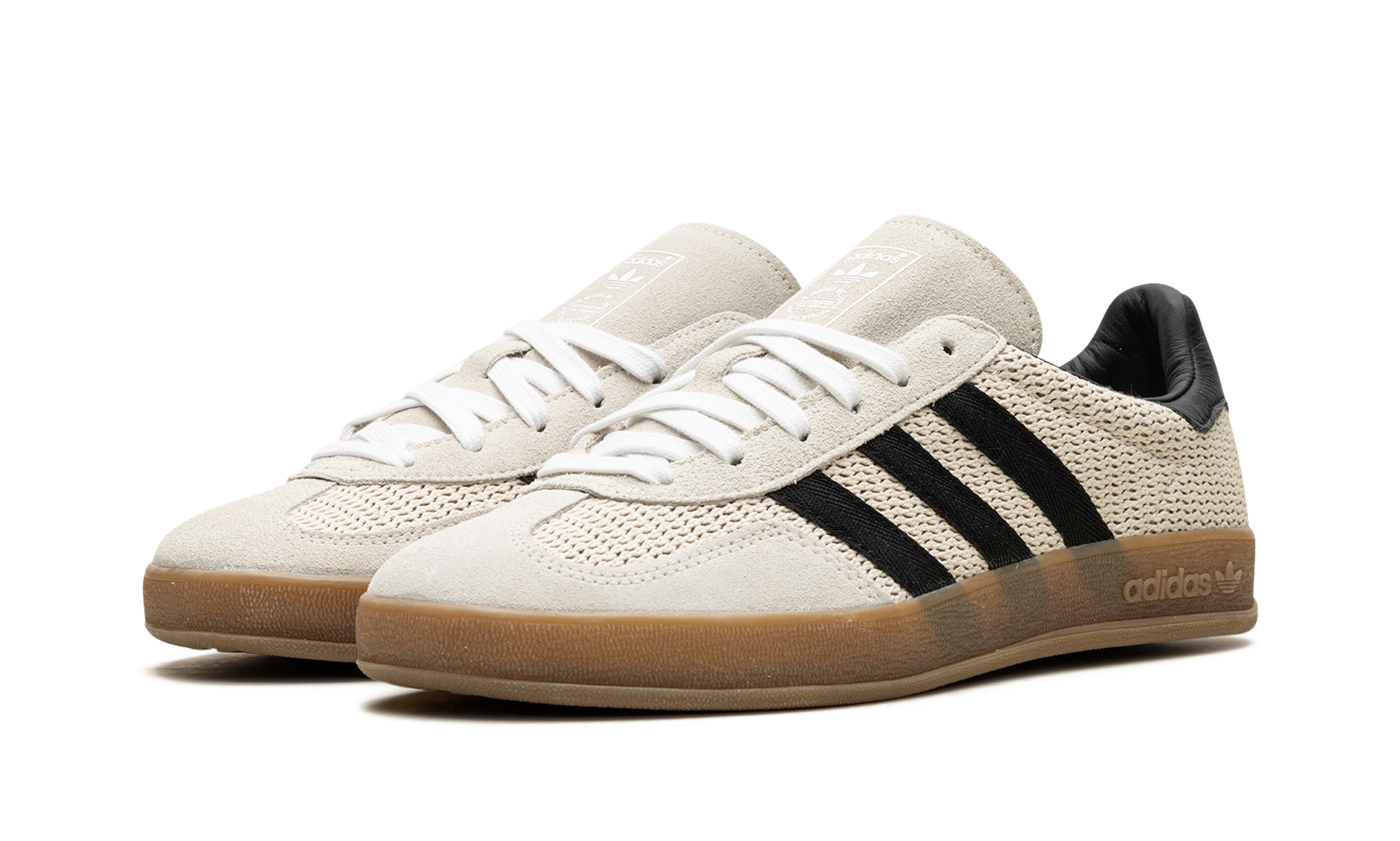 Gazelle Indoor "Aluminum / Core Black"
