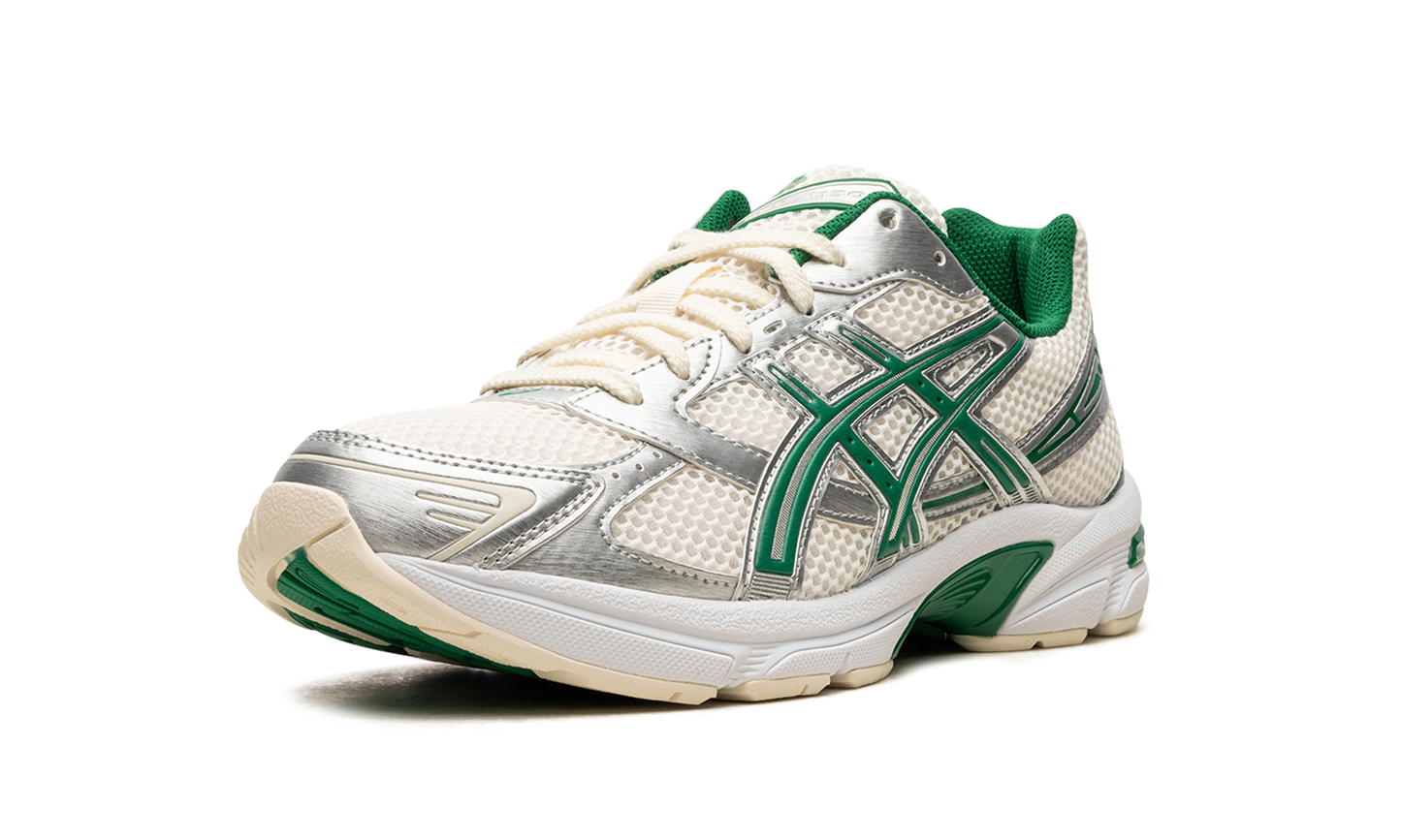 GEL-1130 "Kale Green"