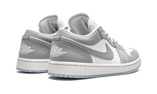 AIR JORDAN 1 LOW WMNS "White / Wolf Grey"