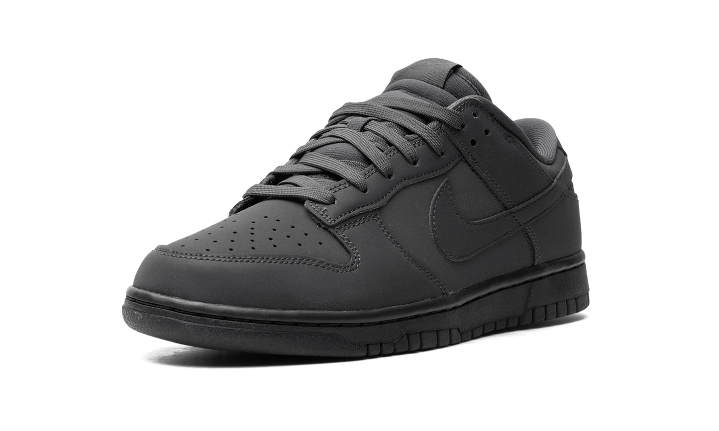 DUNK LOW WMNS "Cyber"