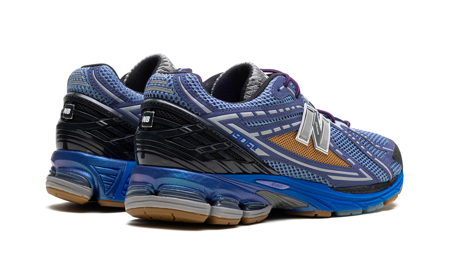 1906R "Action Bronson - Medusa Azul"