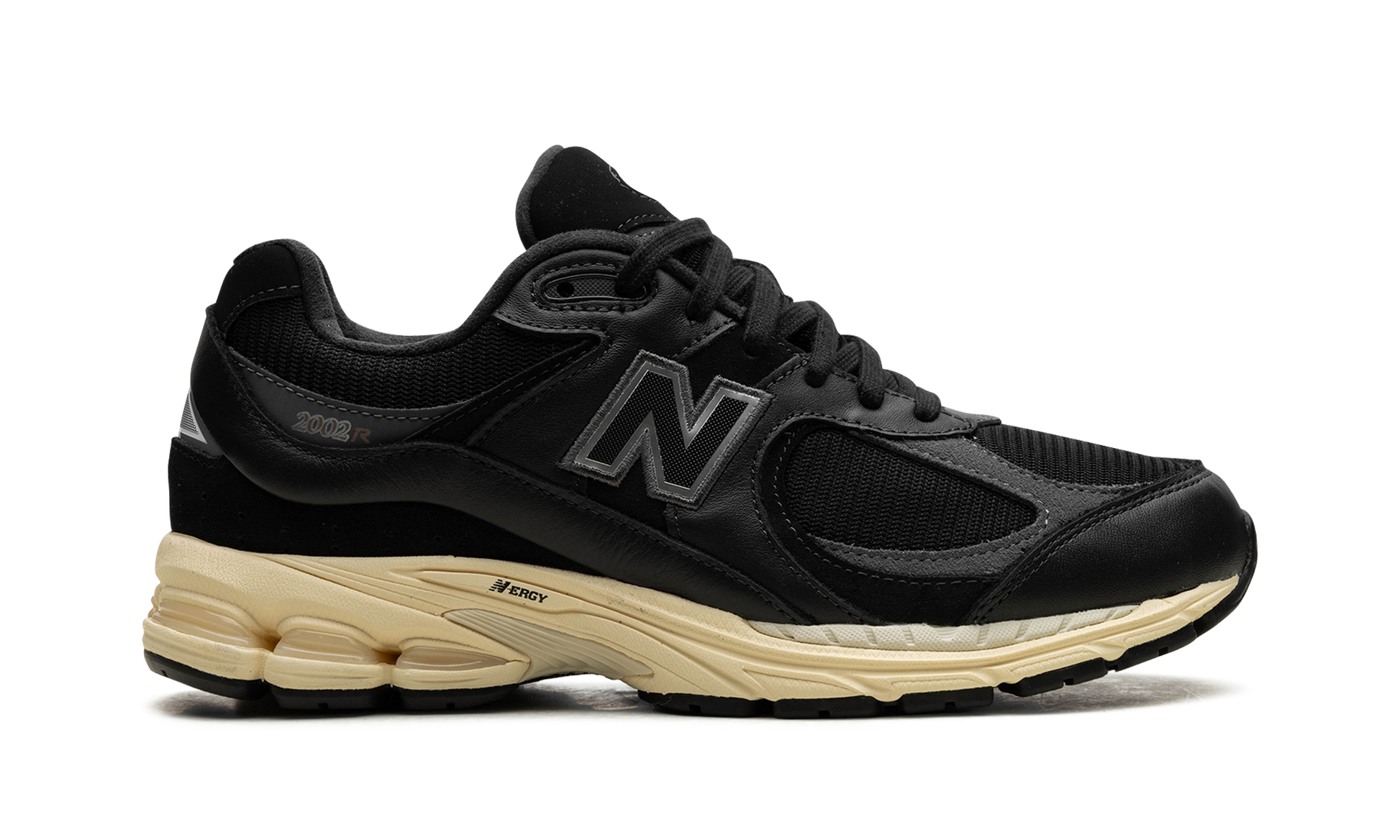 M2002R "Vintage Black White"