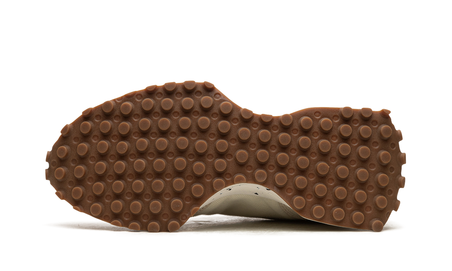 327 WMNS "Turtledove"