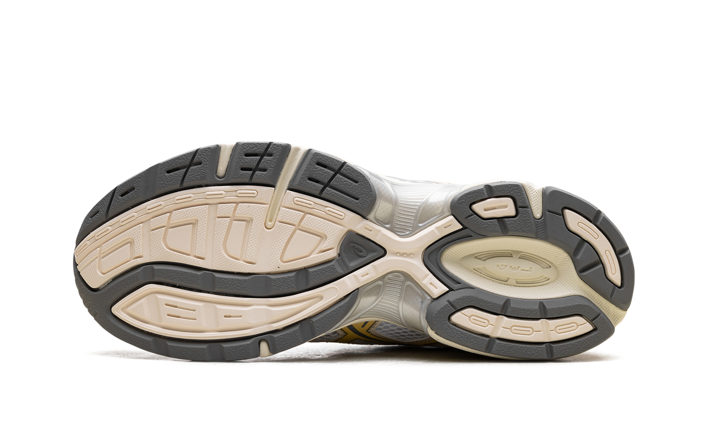 GEL-1130 WMNS "White/Faded Yellow"