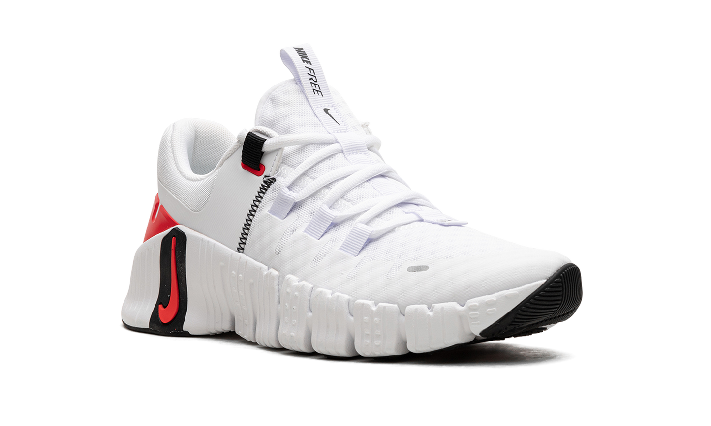 Free Metcon 5 "White Bright Crimson"