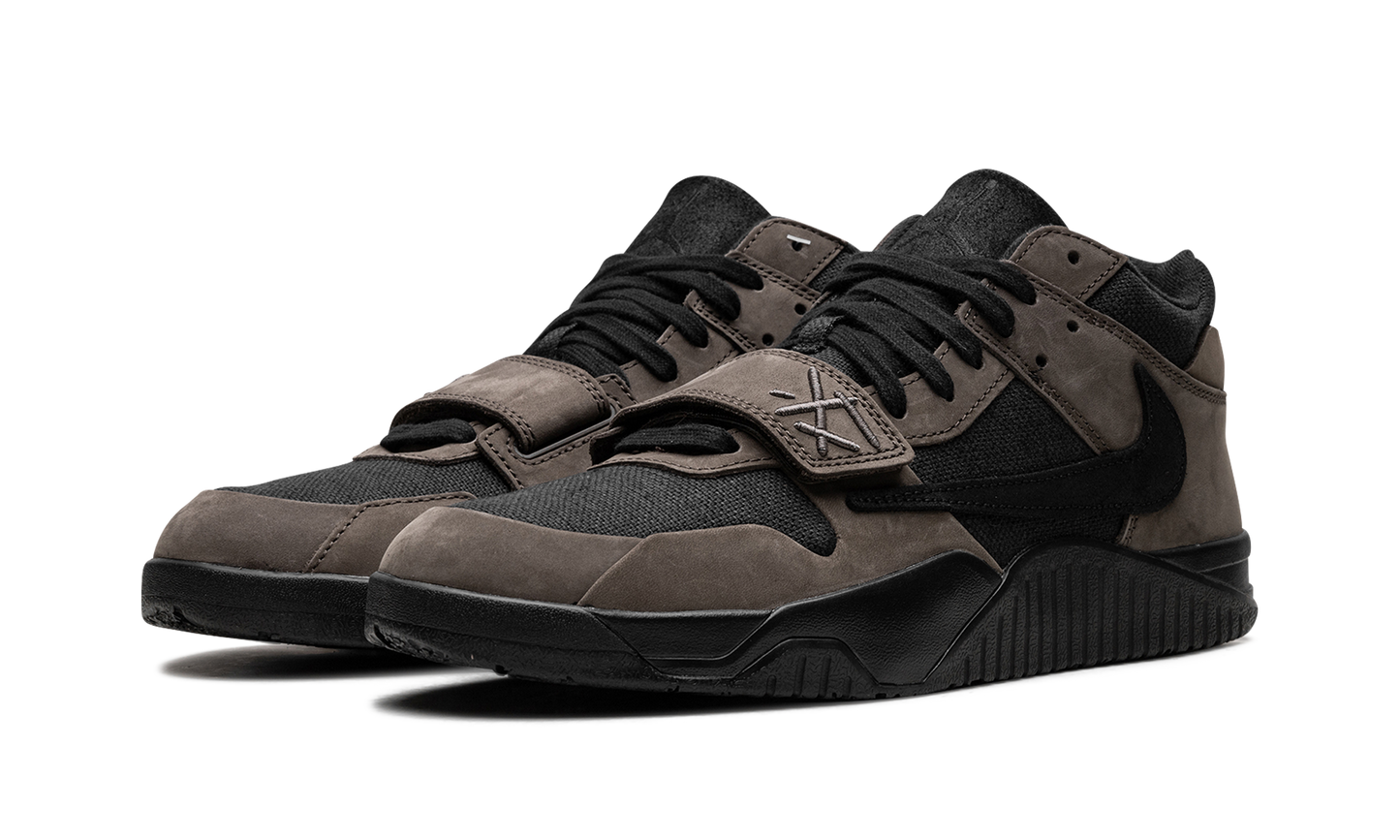 Jumpman Jack TR "Travis Scott - Dark Mocha"