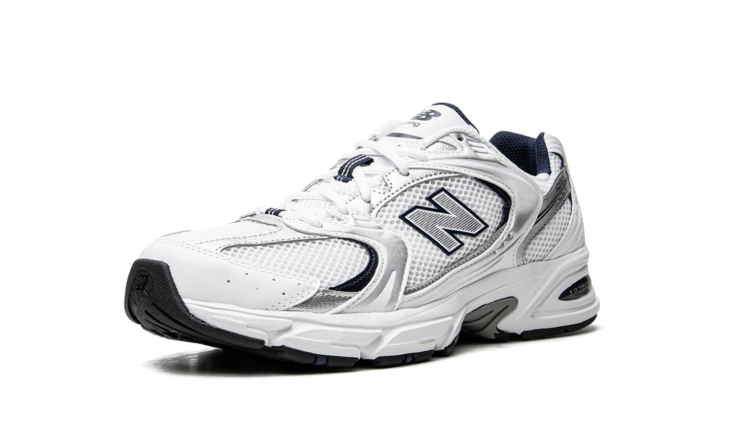 530 "WHITE/SILVER/NAVY"