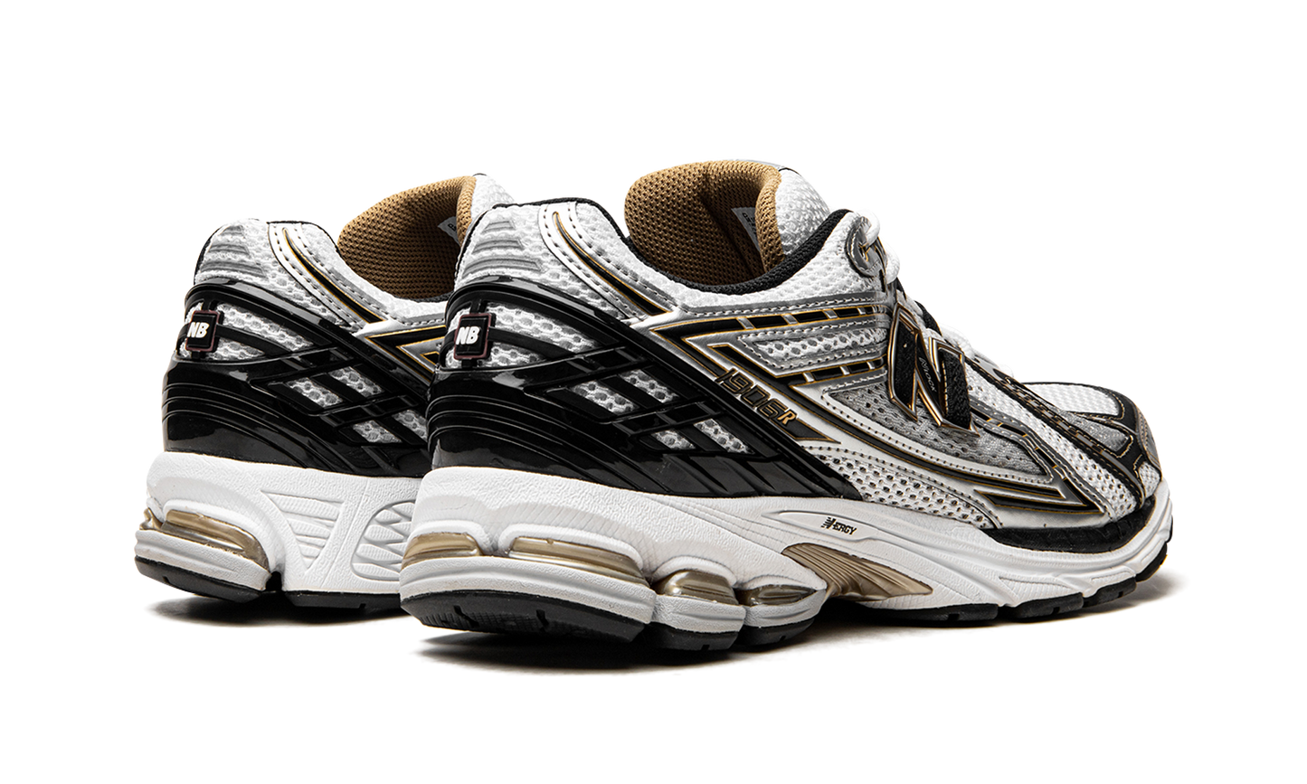 1906R "White / Gold"