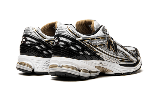 1906R "White / Gold"