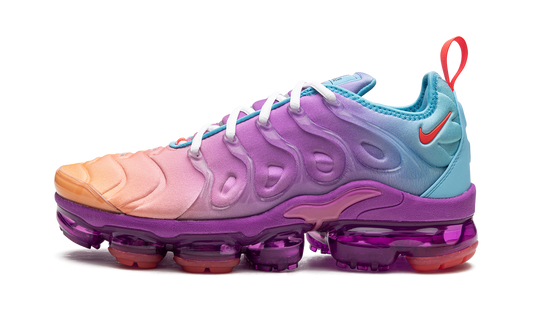 AIR VAPORMAX PLUS WMNS "Multigradient"