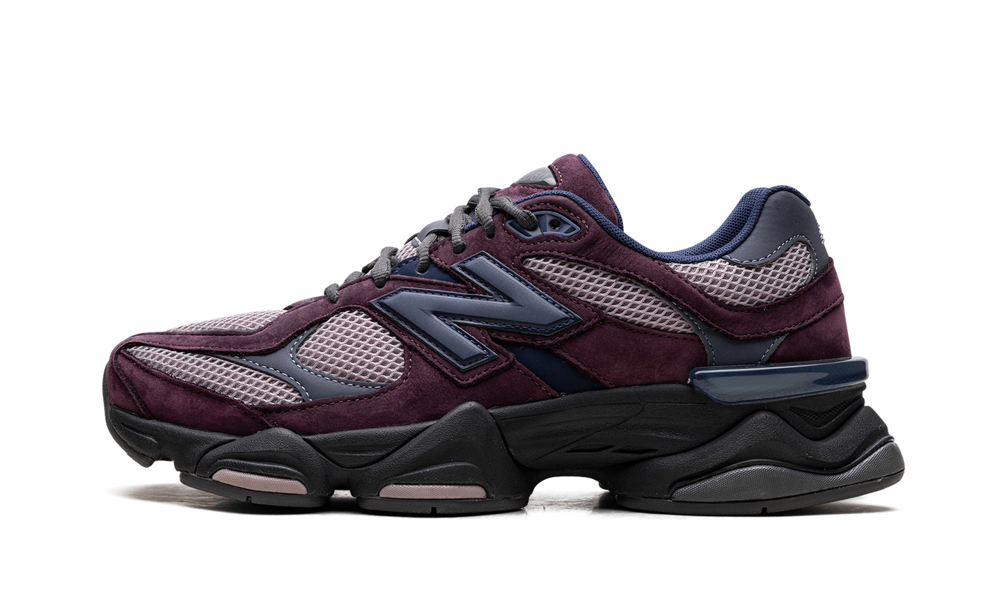 9060 "Plum Brown Ice Wine"