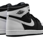 Air Jordan 1 Retro High OG "Reverse Panda"