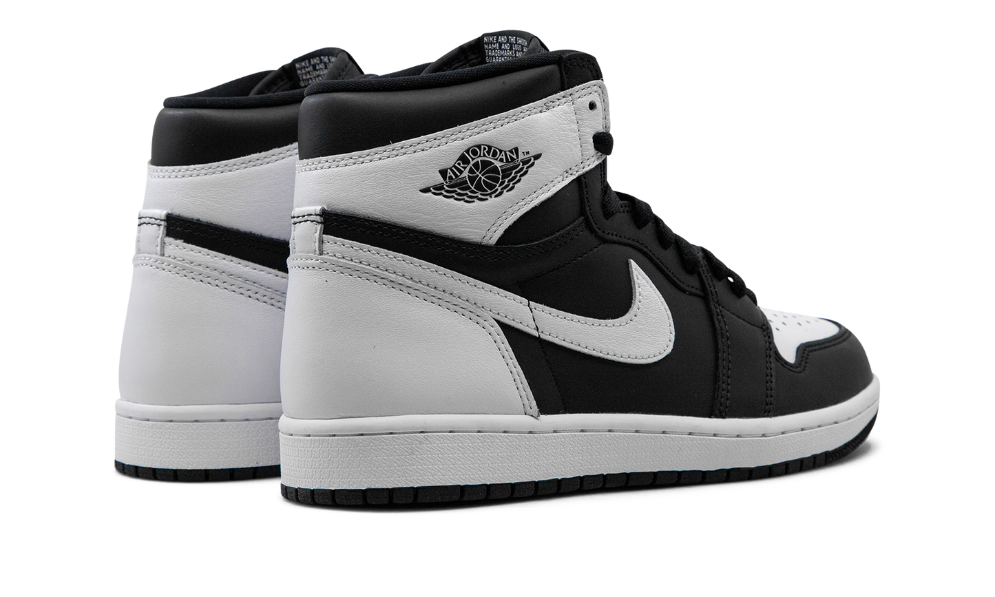 Air Jordan 1 Retro High OG "Reverse Panda"