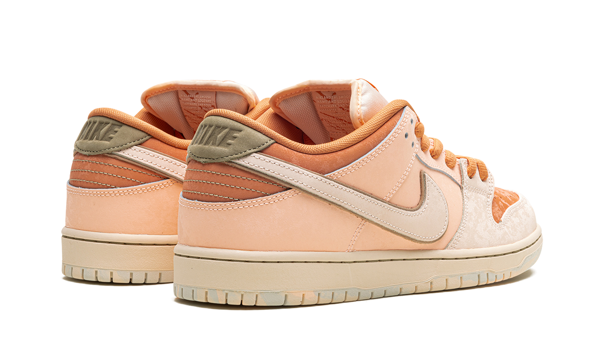 Nike SB Dunk Low Pro PRM "Guava Ice"