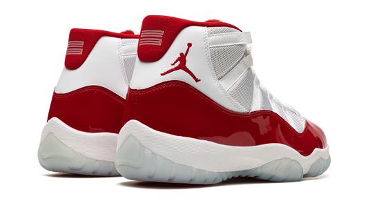 Air Jordan 11 "Cherry 2022"