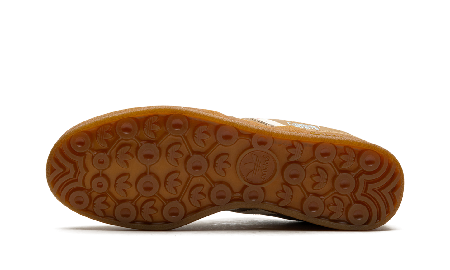 Gazelle Indoor "Bad Bunny x Lionel Messi - Cardboard"