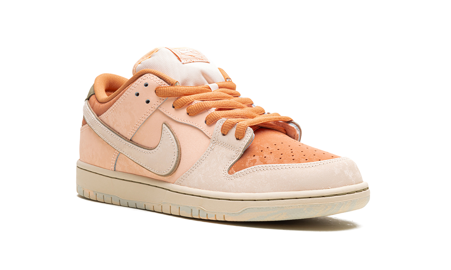 Nike SB Dunk Low Pro PRM "Guava Ice"