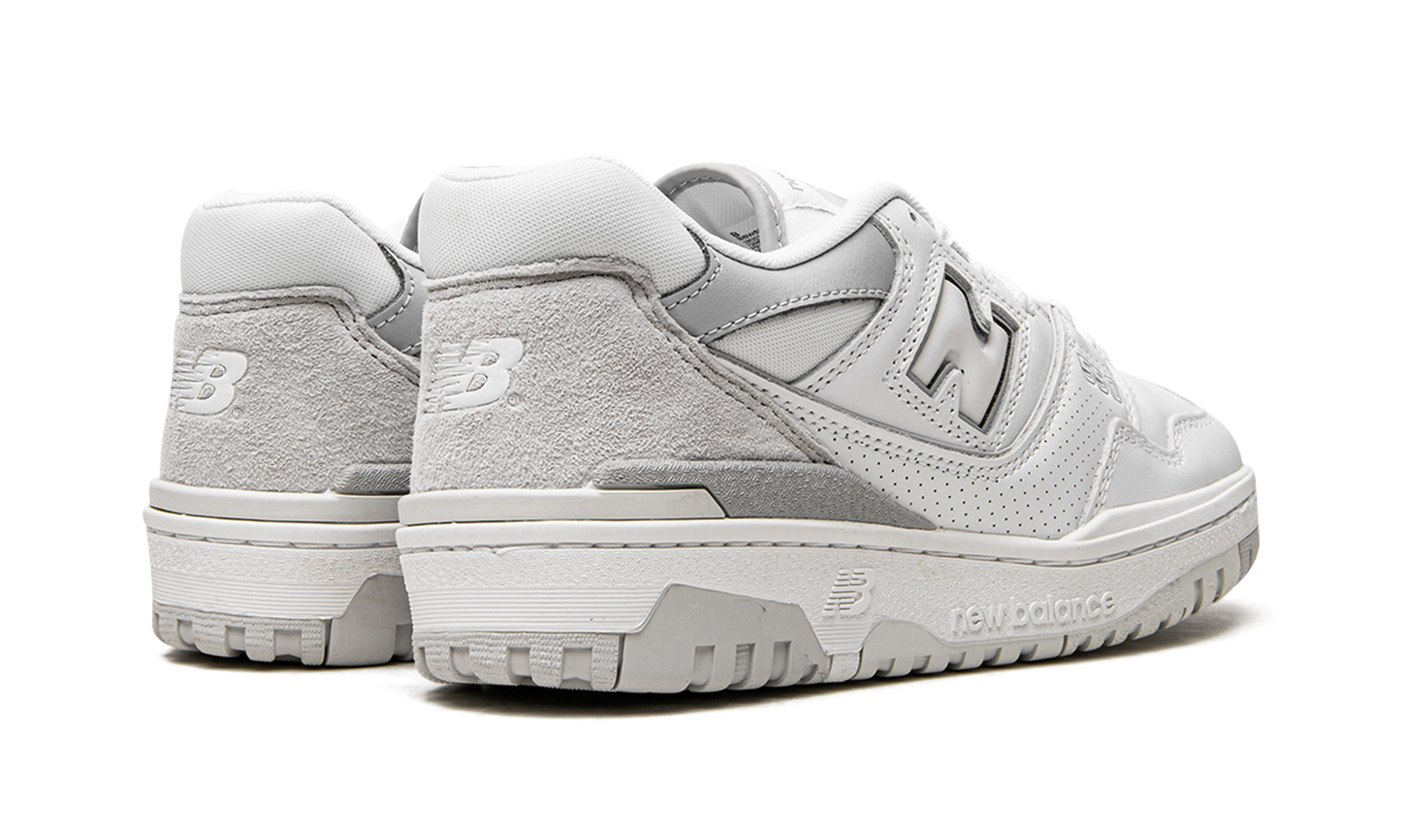 550 WMNS "White Rain Cloud"