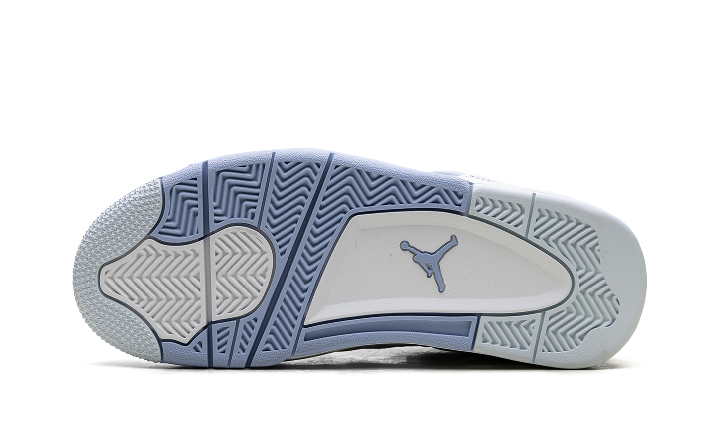 Air Jordan 4 WMNS "Aluminum"