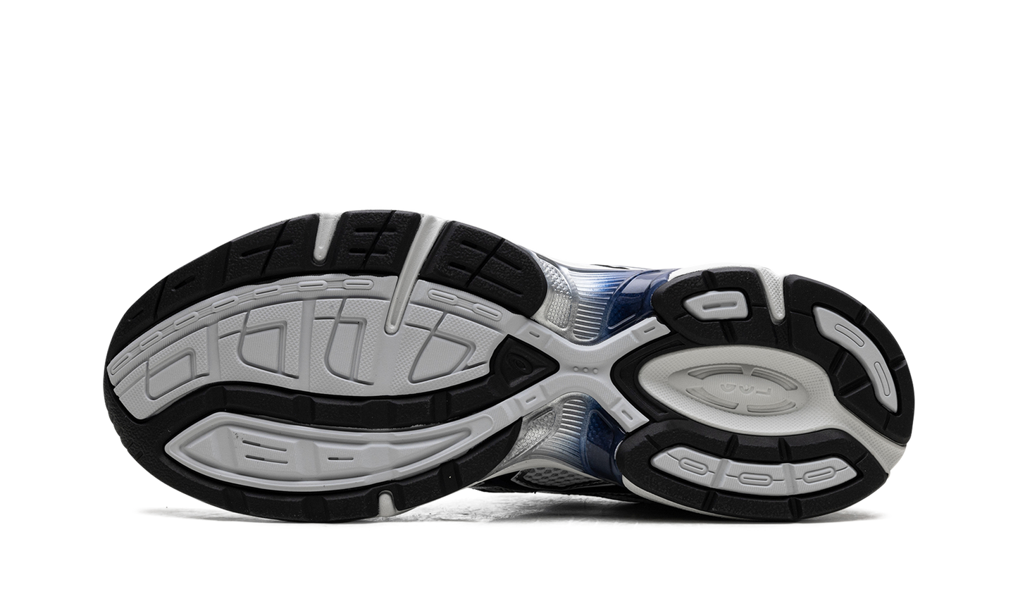 GEL-1130 "Glacier Grey/Black"