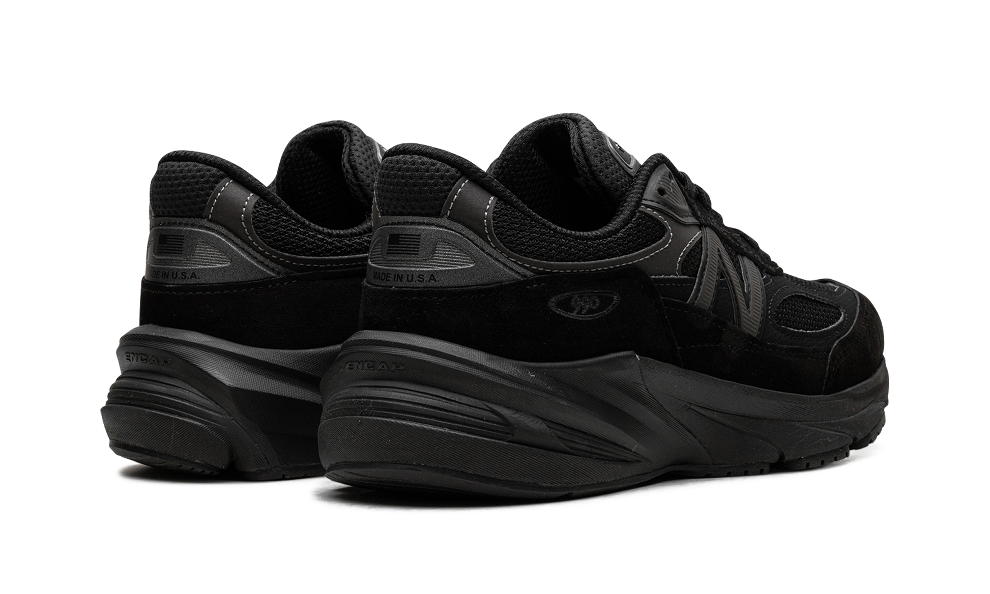 990 v6 "Triple Black"