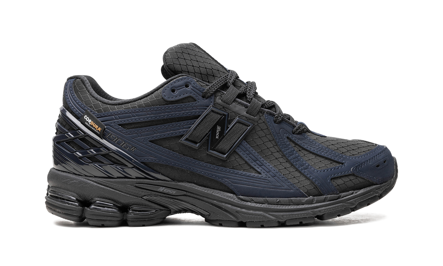 1906R "Outerspace/Black/Black"