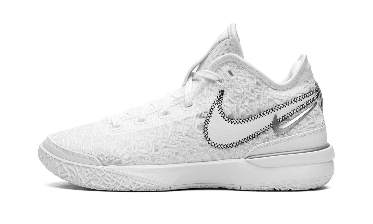 Zoom Lebron NXXT Gen "White / Metallic Silver"