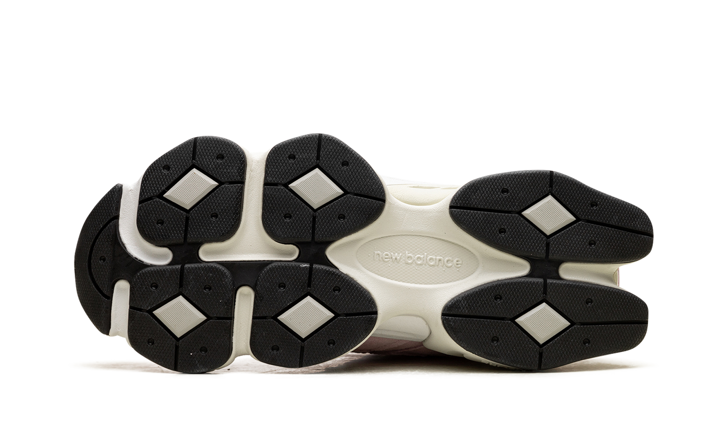 9060 "Rose Sugar Angora"