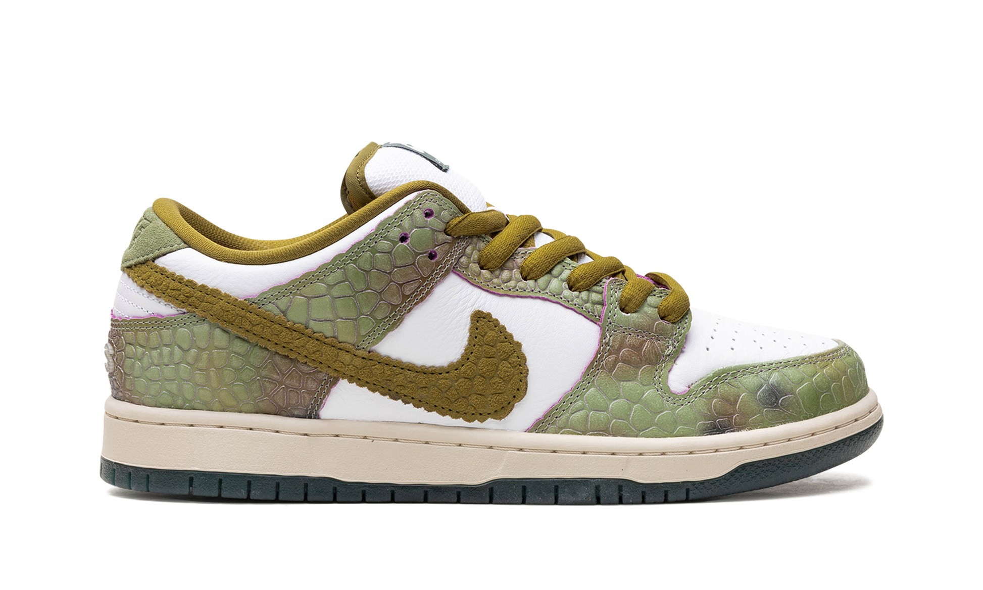 SB Dunk Low "Alexis Sablone - Chameleon"