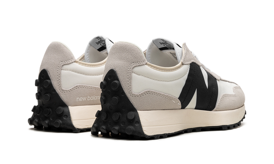 327 "Sea Salt Black"